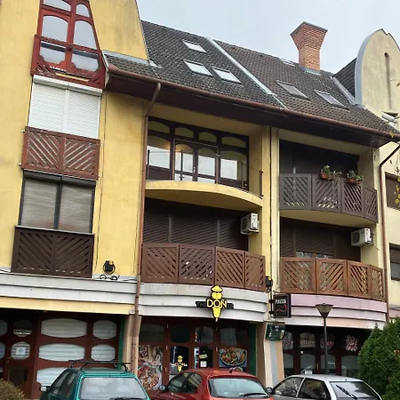 Jama-kecó Apartment